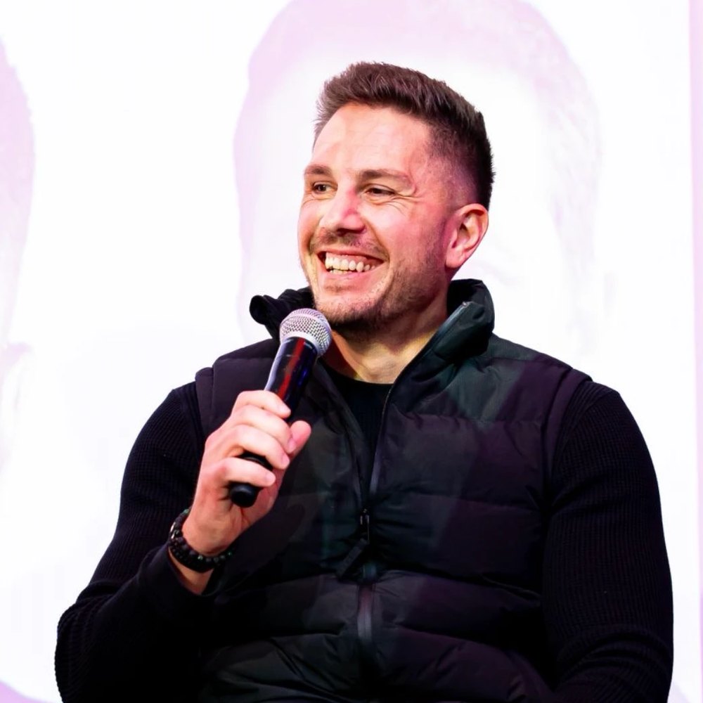 Jandre de Beer speaking on a panel